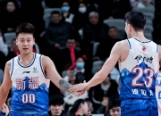 南宫娱乐-NBA球星郭艾伦回归国家队，备战国际篮球系列赛