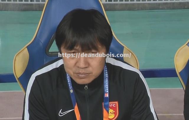 爵士队主帅赛后表现不满，队员需全力以赴