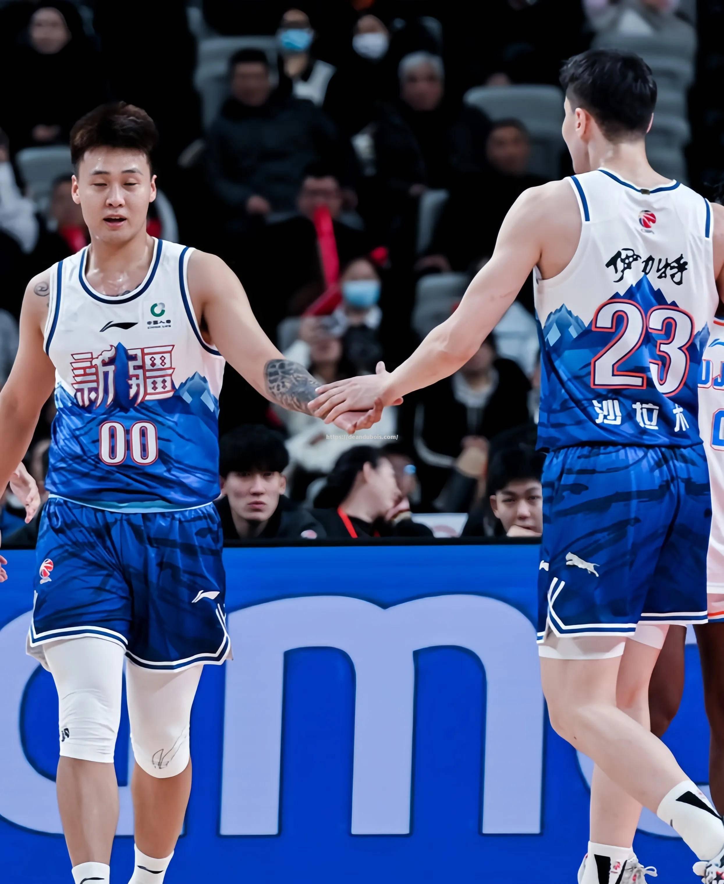 NBA球星郭艾伦回归国家队，备战国际篮球系列赛